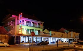 Motel 